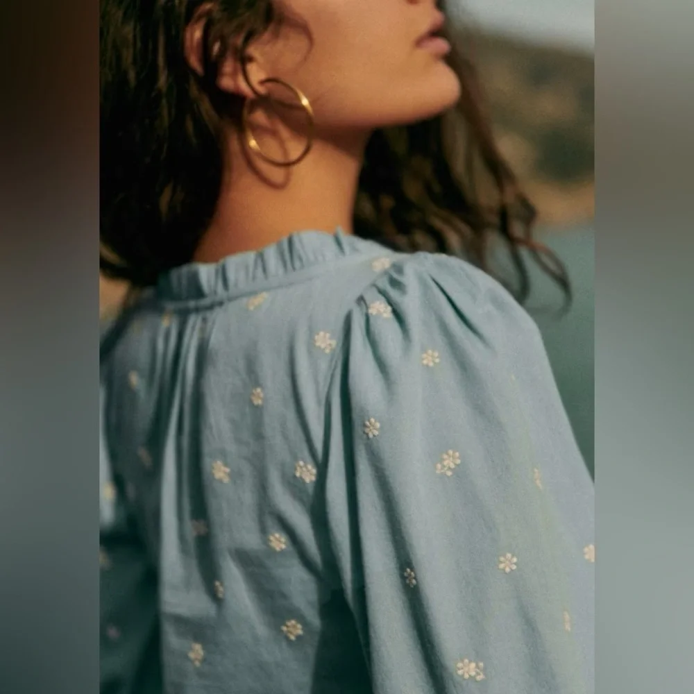 Sezane Kellia Blouse in Denim size 6 NWT 100% cotton - Picture 15 of 16